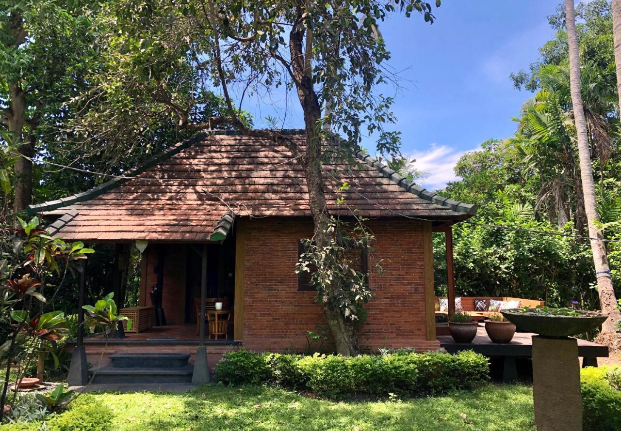 Hidden Heaven Rumah Barong Jasri Exterior foto